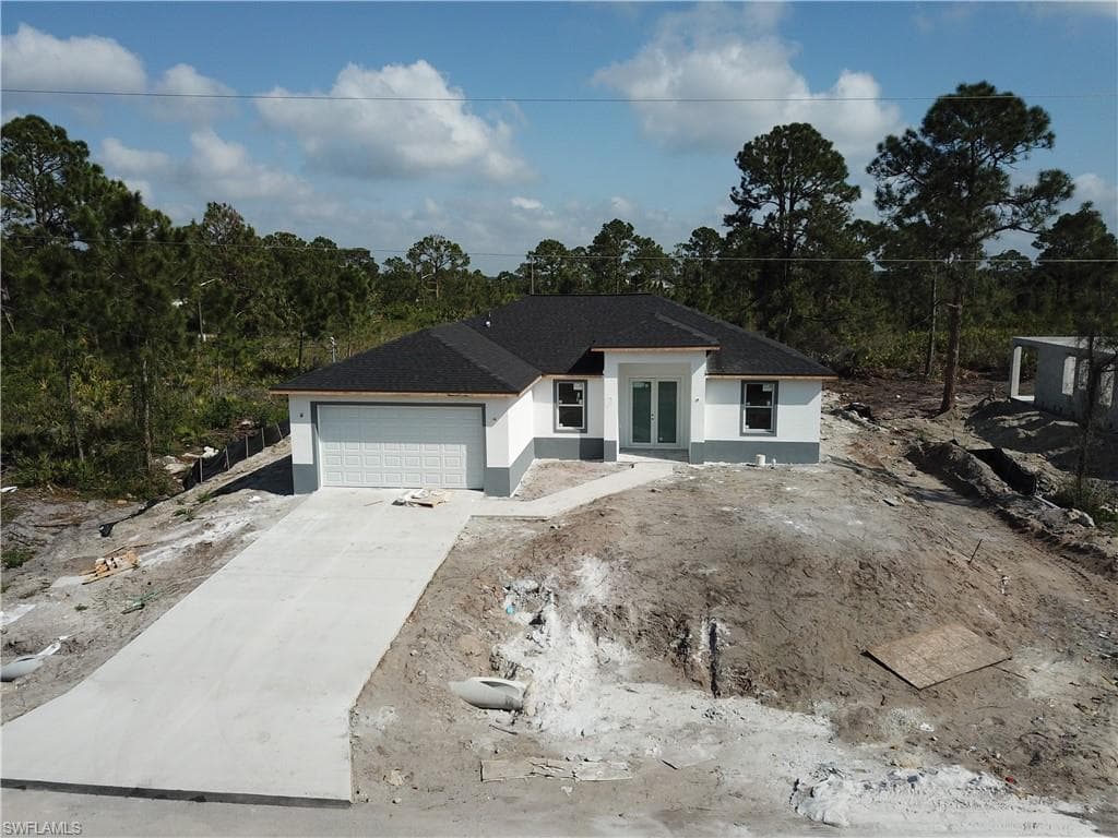 3216 71st ST W LEHIGH ACRES, FL 33971