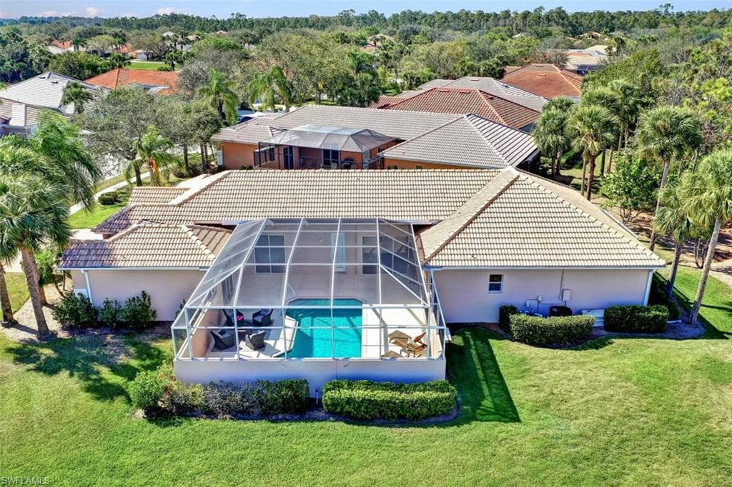 6104 Highwood Park LN NAPLES, FL 34110