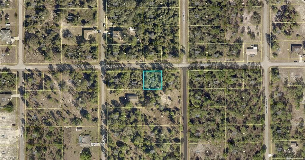 3304 E 15th ST LEHIGH ACRES, FL 33972