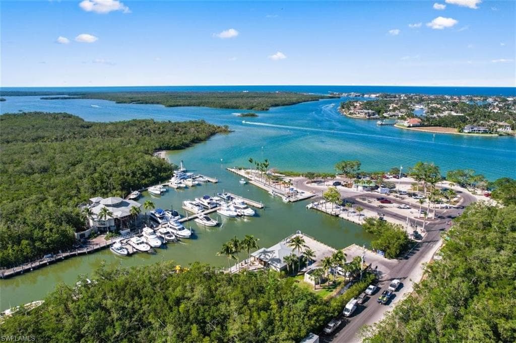 Barrett AVE NAPLES, FL 34112