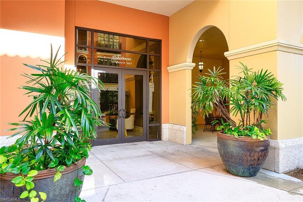 23191 Fashion DR 8108 ESTERO, FL 33928