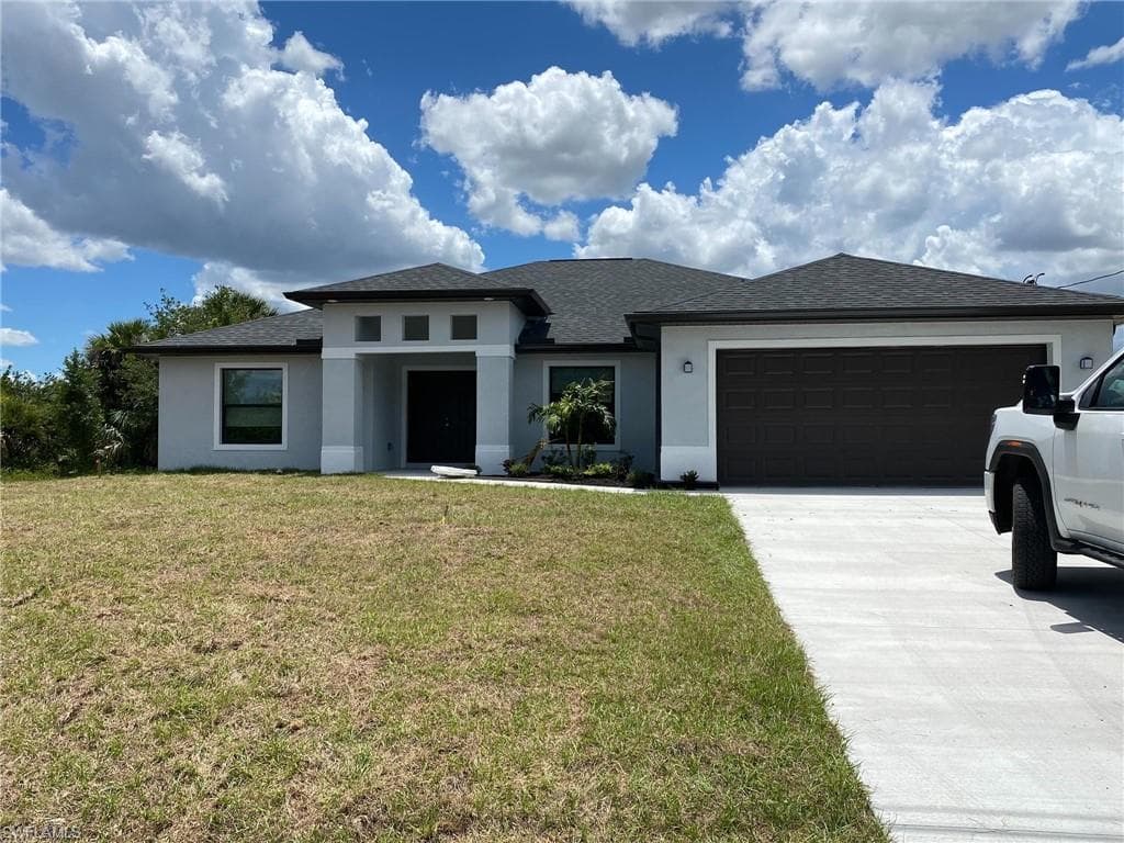 3914 2nd ST SW LEHIGH ACRES, FL 33976