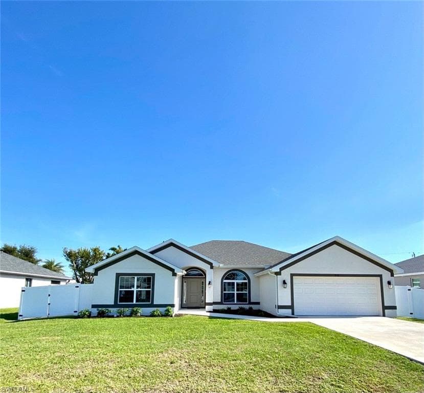 918 SW 34th ST CAPE CORAL, FL 33914