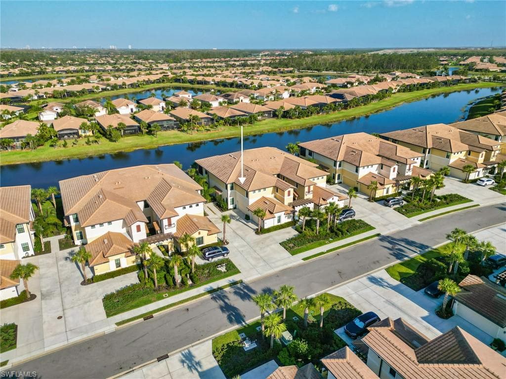 10528 Casella WAY 201 FORT MYERS, FL 33913