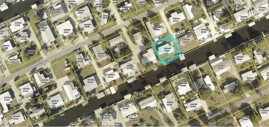 4823 Flamingo DR ST. JAMES CITY, FL 33956