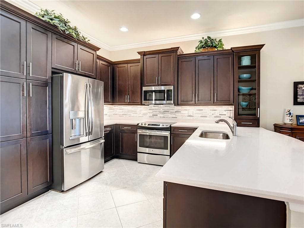 11824 Five Waters CIR FORT MYERS, FL 33913