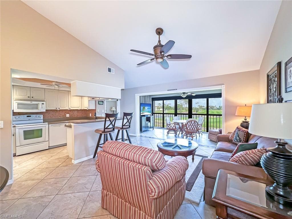 5985 Trailwinds DR 1225 FORT MYERS, FL 33907