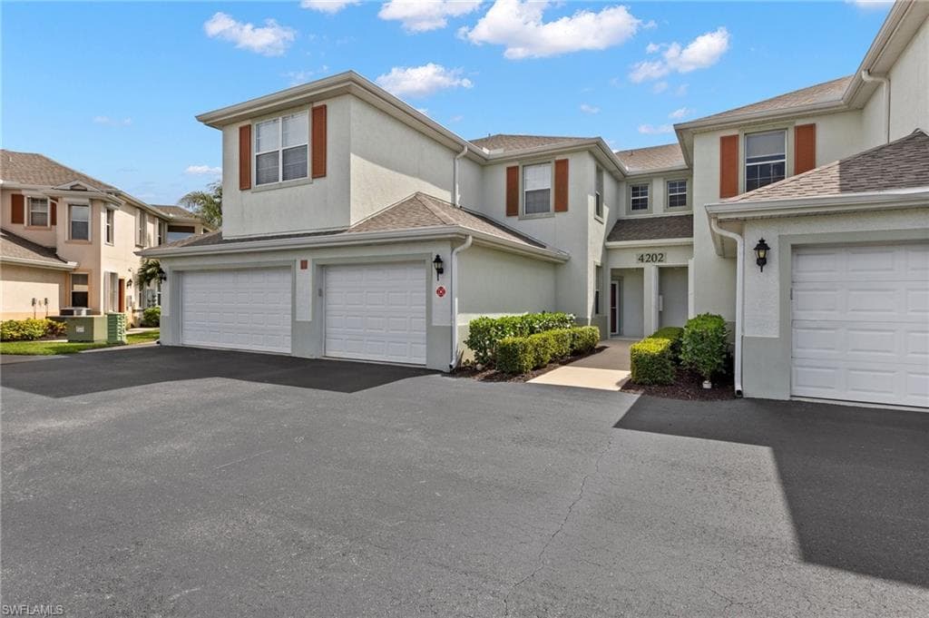 4202 Liron AVE 101 FORT MYERS, FL 33916