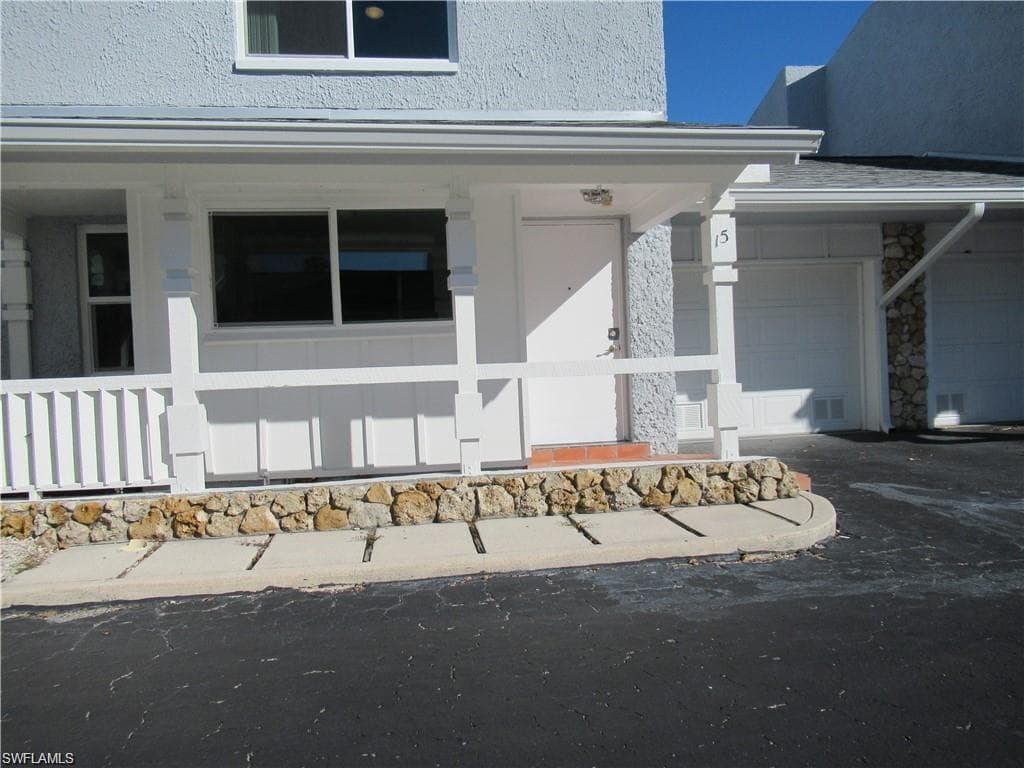 15 Watercolor WAY 15 NAPLES, FL 34113
