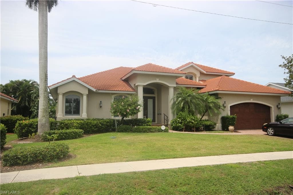 114 Kirkwood ST MARCO ISLAND, FL 34145