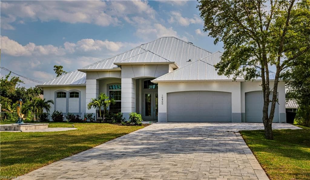 10400 Pepe LN BONITA SPRINGS, FL 34135