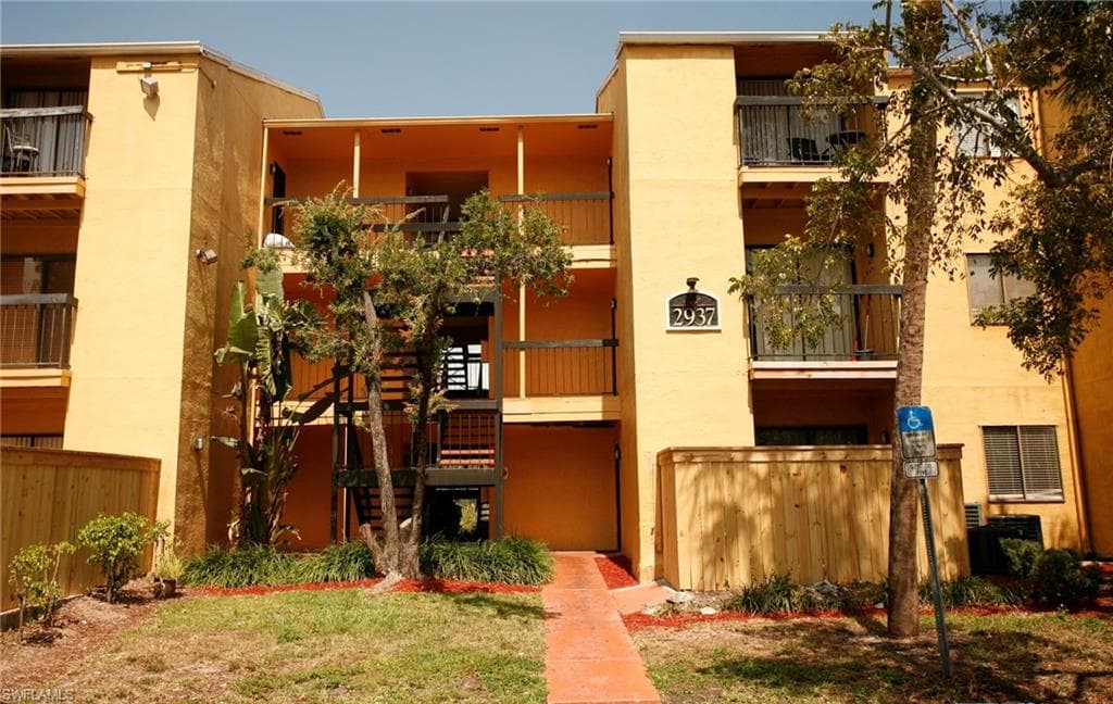 2937 Winkler AVE 1221 FORT MYERS, FL 33916
