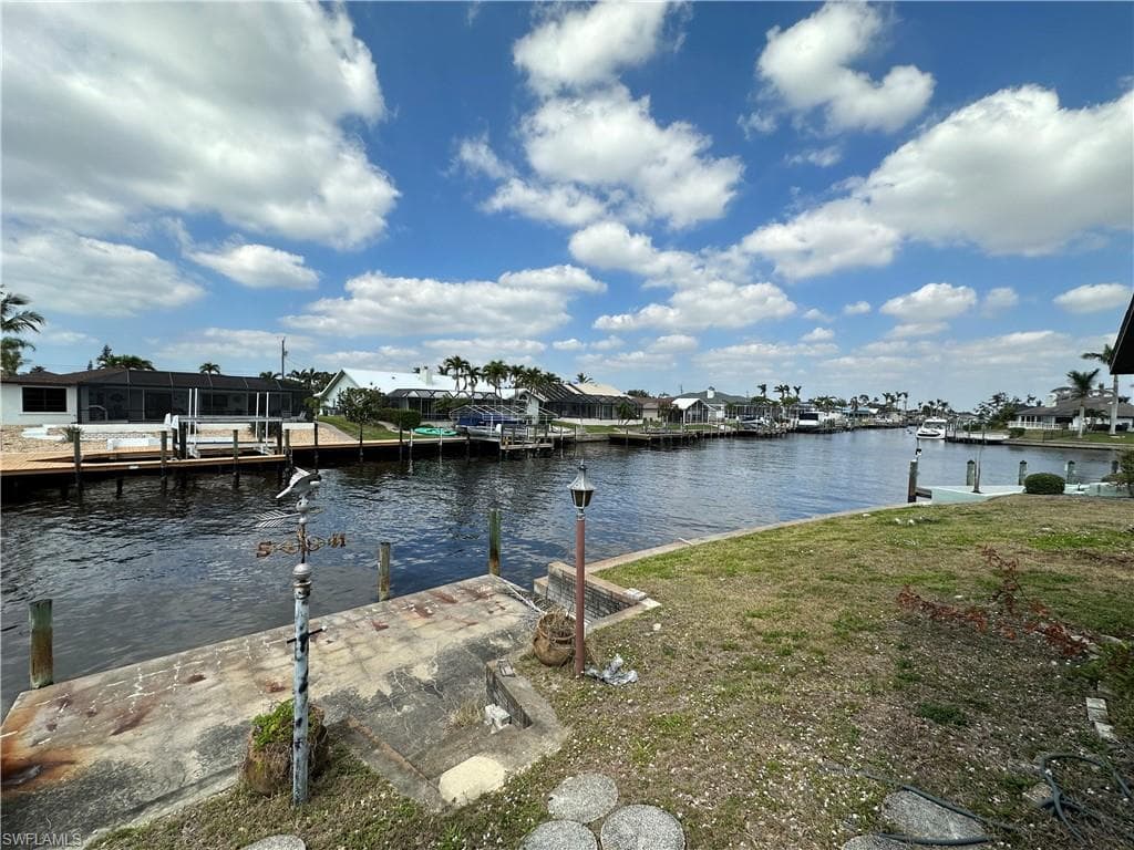 5104 SW 12th PL CAPE CORAL, FL 33914