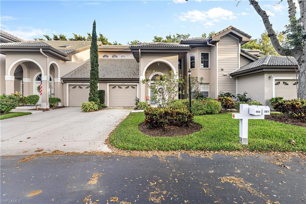 203 Via Perignon 2-4 NAPLES, FL 34119