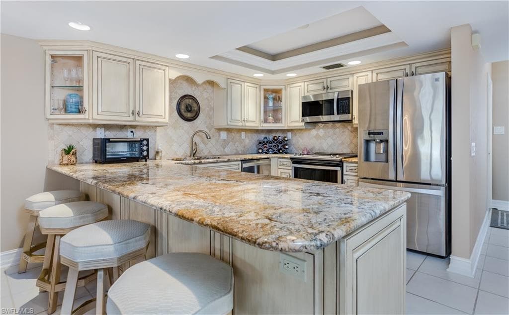 1102 SE 39th TER 107 CAPE CORAL, FL 33904