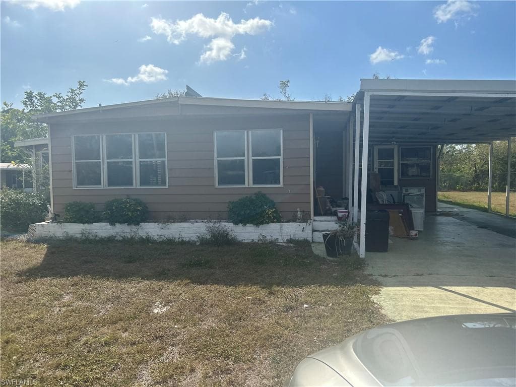 5601 Captain John Smith LOOP NORTH FORT MYERS, FL 33917
