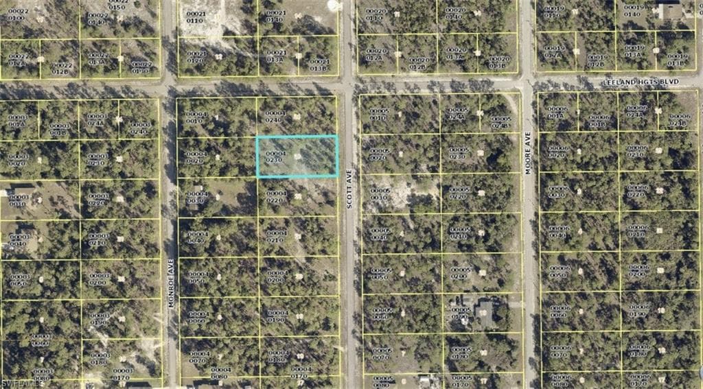 21 Scott AVE LEHIGH ACRES, FL 33936