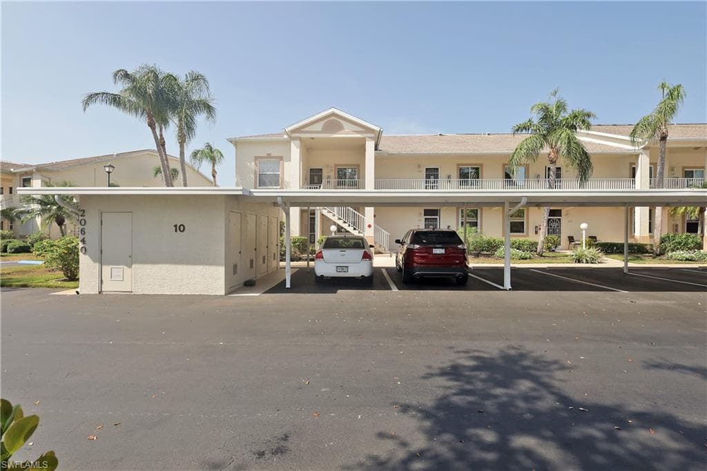 20640 Country Creek DR 1011 ESTERO, FL 33928