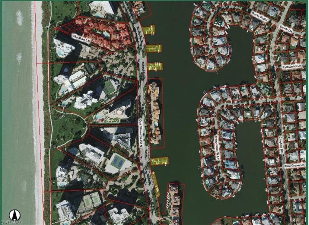 4680 Gulf Shore BLVD N NAPLES, FL 34103