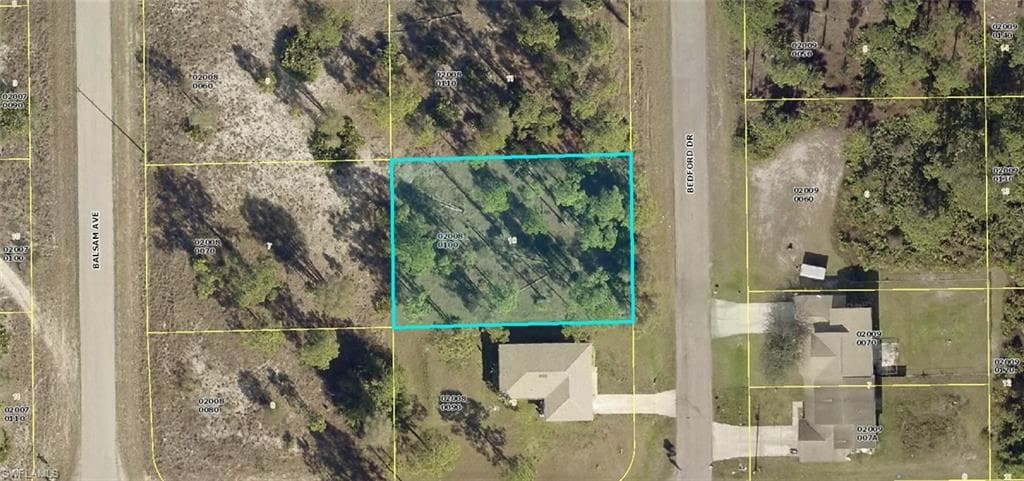 734 Bedford DR LEHIGH ACRES, FL 33974