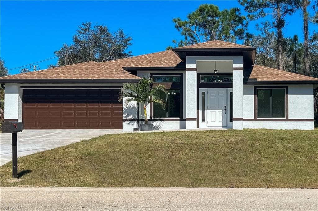 738 Sunrise BLVD LEHIGH ACRES, FL 33974