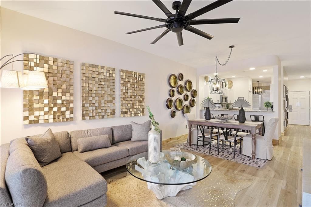 7895 Mahogany Run LN 1424 NAPLES, FL 34113