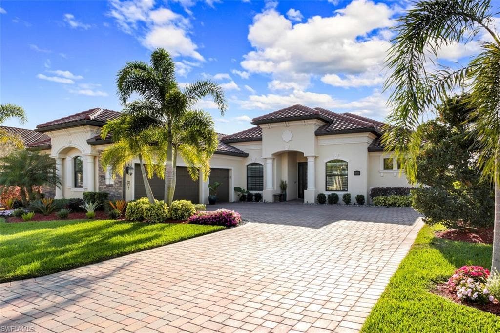 28720 Cavan CT BONITA SPRINGS, FL 34135