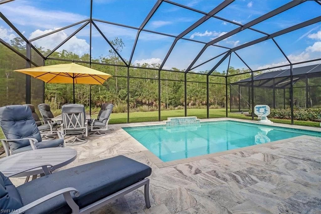 28548 Twain DR BONITA SPRINGS, FL 34135