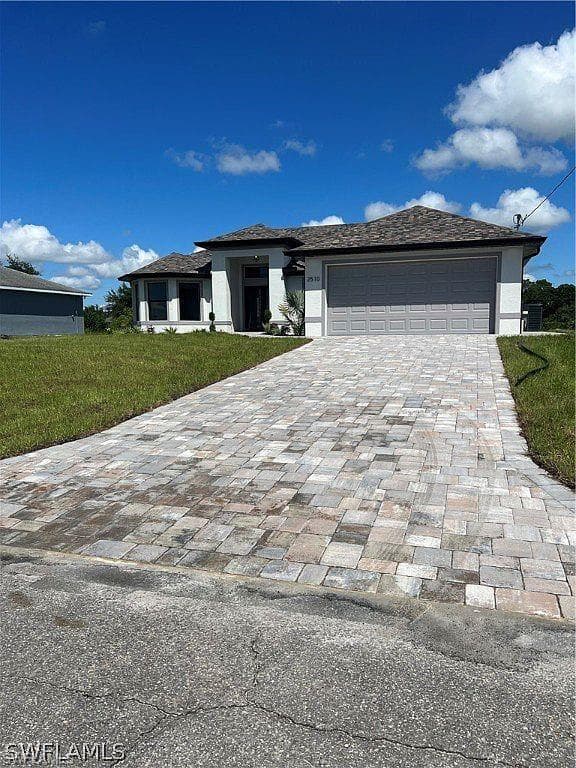 3116 9th ST SW LEHIGH ACRES, FL 33976