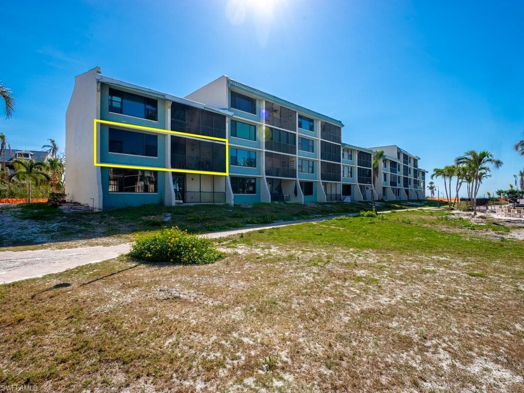 979 E Gulf DR E592 SANIBEL, FL 33957