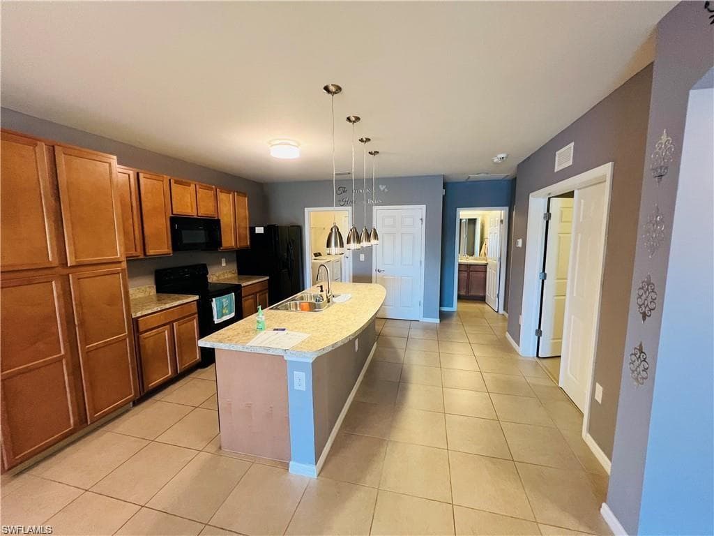10865 Marble Brook BLVD LEHIGH ACRES, FL 33936