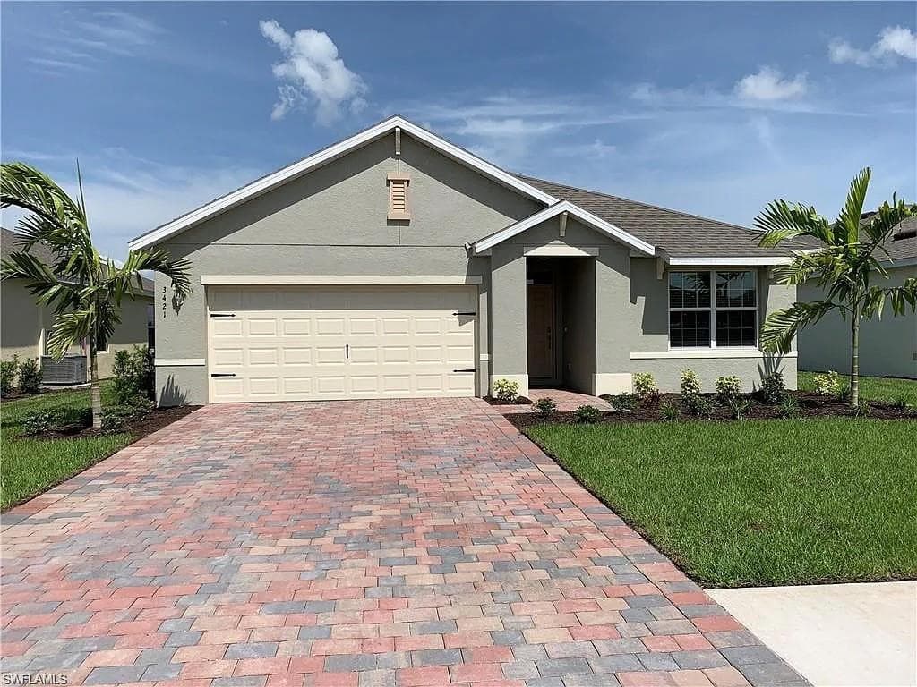 3421 Cancun CT CAPE CORAL, FL 33909