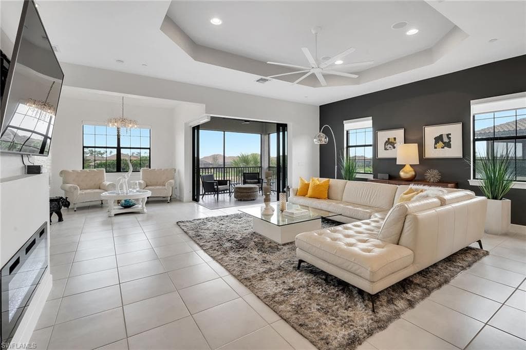 9673 Montelanico LOOP 204 NAPLES, FL 34119