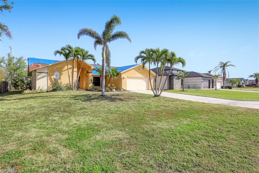 1509 SW 52nd LN CAPE CORAL, FL 33914