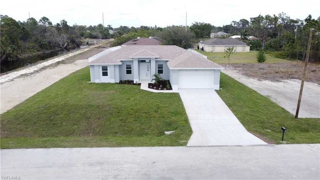 3620 3rd ST SW LEHIGH ACRES, FL 33976