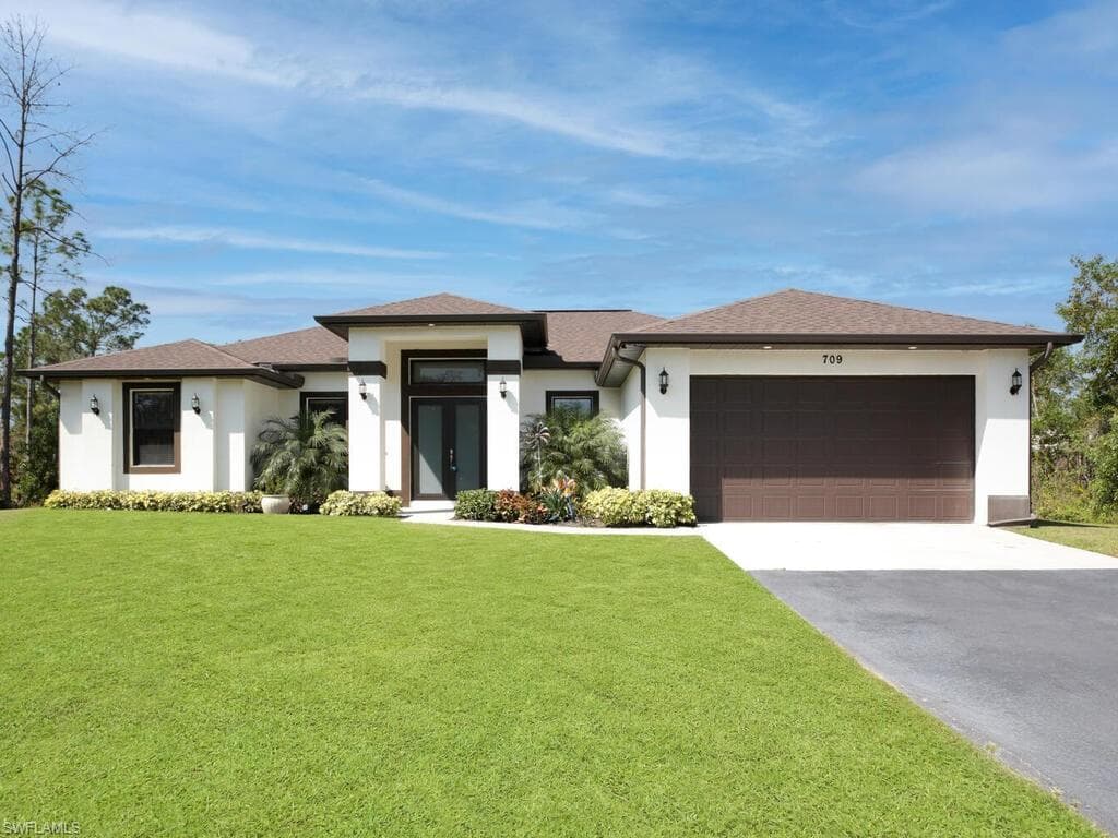 709 12th ST SE NAPLES, FL 34117