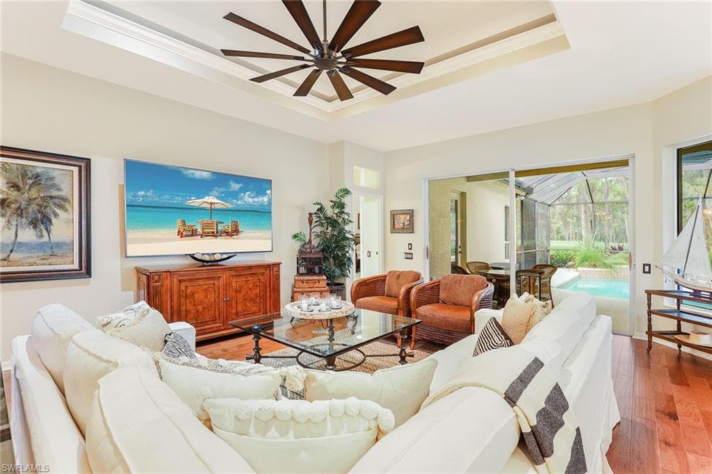 2885 Lone Pine LN NAPLES, FL 34119