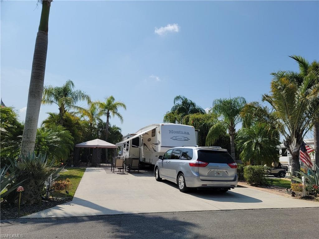 10417 Nightwood DR FORT MYERS, FL 33905