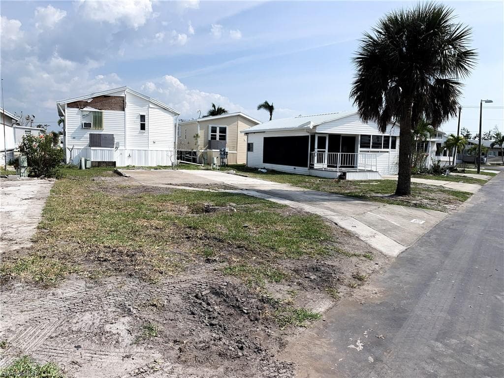 19681 Summerlin #172 RD FORT MYERS, FL 33908