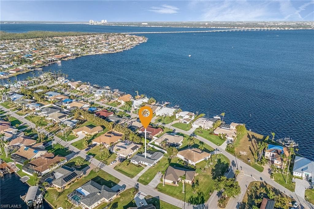 2919 SE 22nd AVE CAPE CORAL, FL 33904