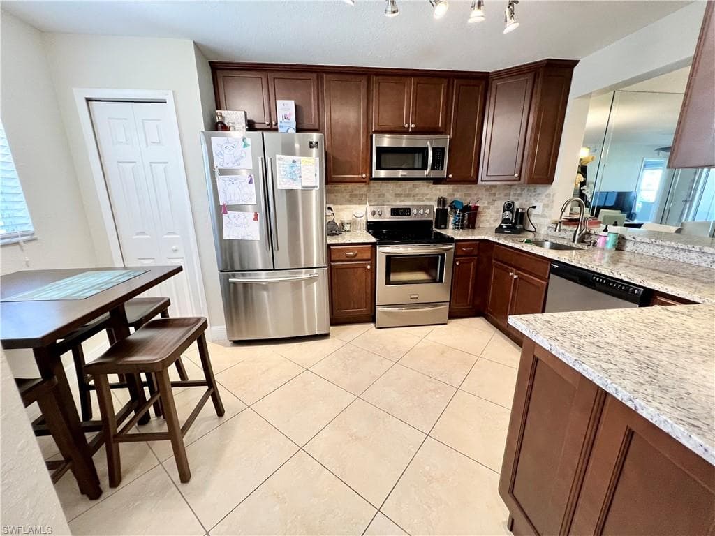729 Landover CT 102 NAPLES, FL 34104