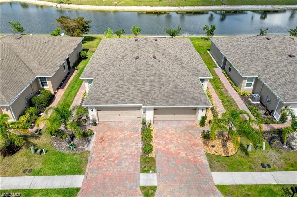 10773 Crossback LN LEHIGH ACRES, FL 33936