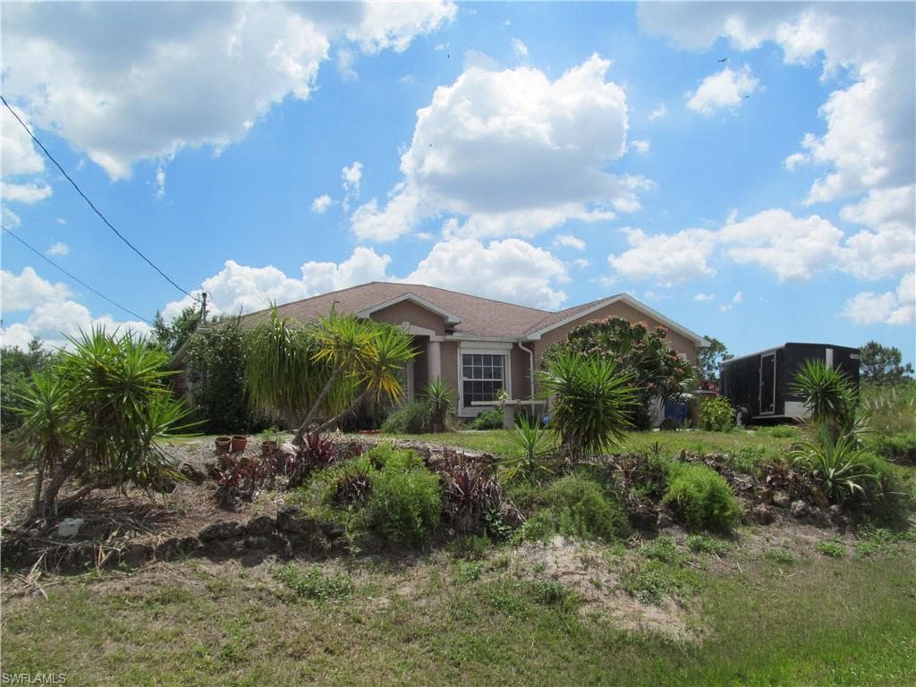 3409 16th ST W LEHIGH ACRES, FL 33971