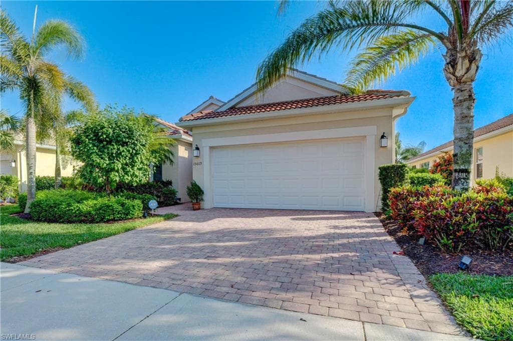 15019 Lure TRL BONITA SPRINGS, FL 34135