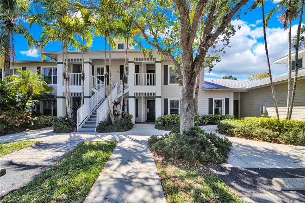7870 Mahogany Run LN 1715 NAPLES, FL 34113