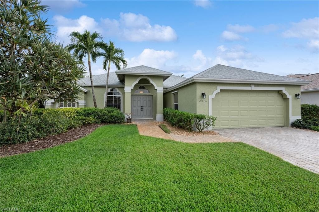 2046 Terrazzo LN NAPLES, FL 34104