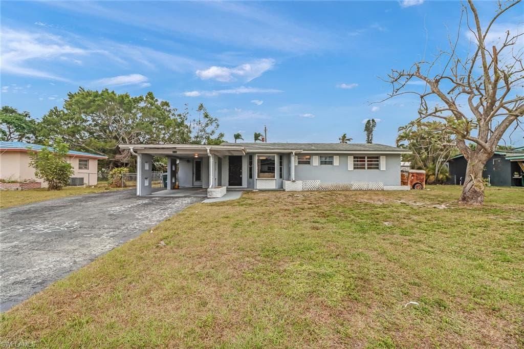 4135 Manning AVE FORT MYERS, FL 33916