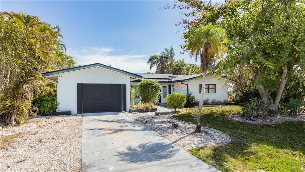 5279 Stratford CT CAPE CORAL, FL 33904
