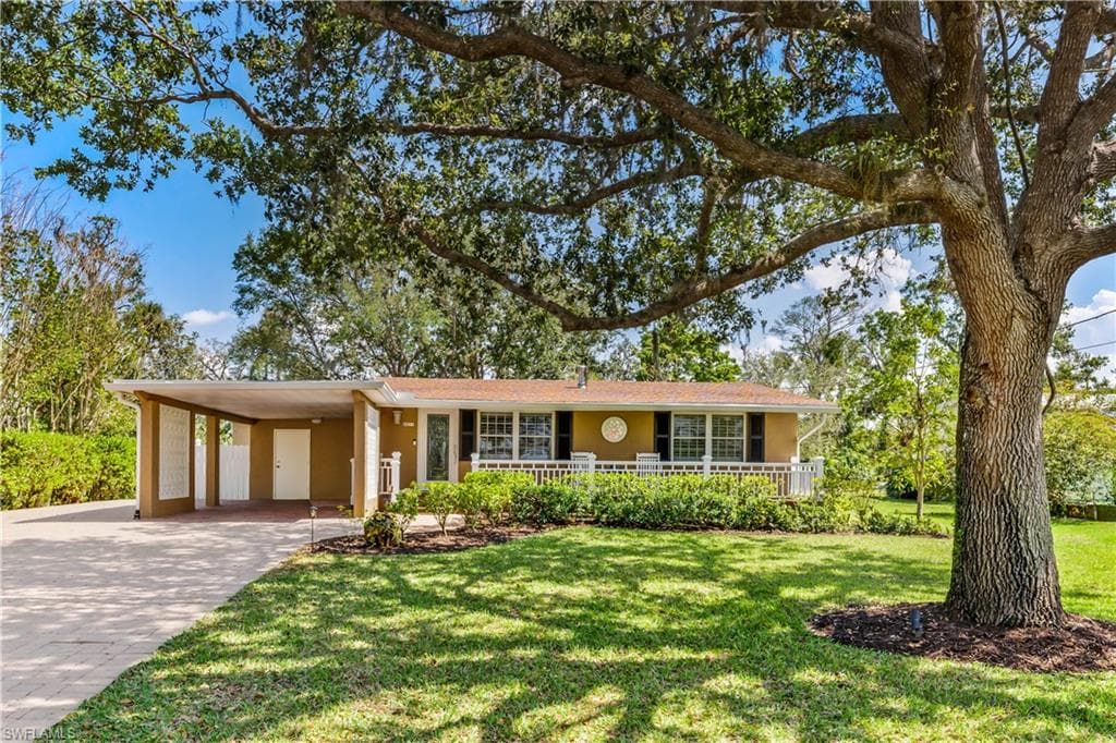 4851 Shady River LN FORT MYERS, FL 33905