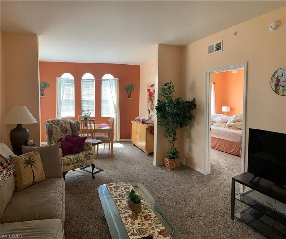 11400 Ocean Walk LN 216 FORT MYERS, FL 33908